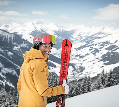 Skifahren in Saalbach